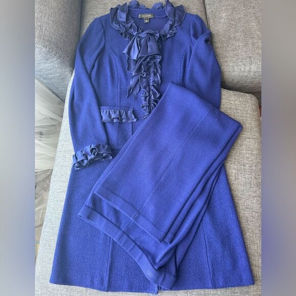 St.John 2-piece Suite Sapphire Blue Wool Blend Knit Duster,Silk Ruffle and Pants - Picture 14 of 16